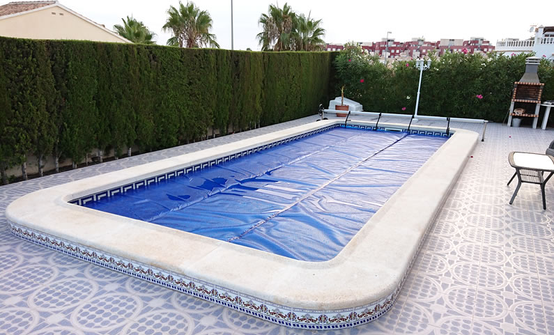 ¿Qué ventajas tienen las lonas adaptables para tu piscina?
